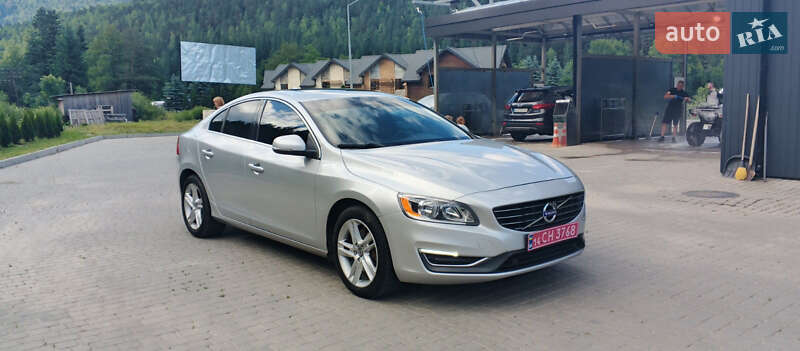 Volvo S60 (2014)