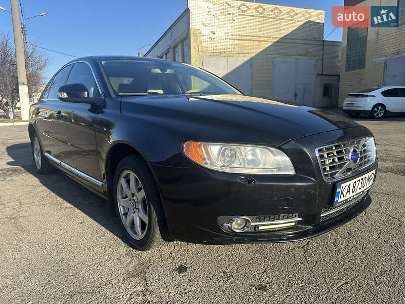 Volvo S80 (2010)
