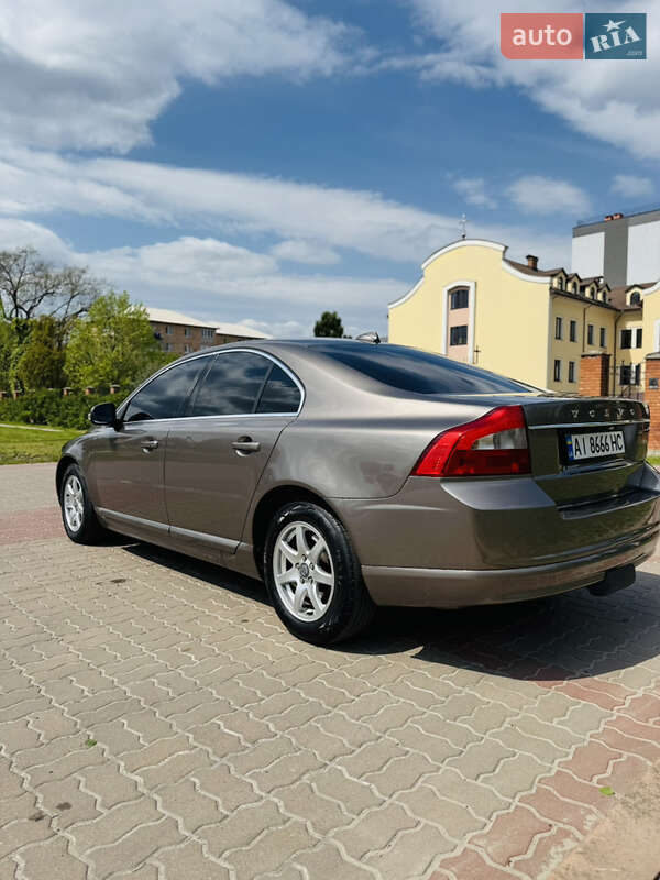 Volvo S80 (2008)