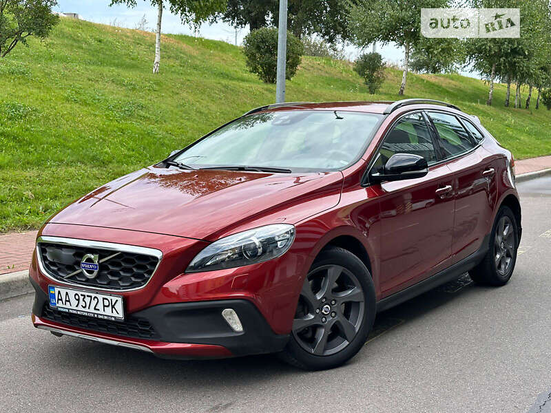 Volvo V40 (2013)