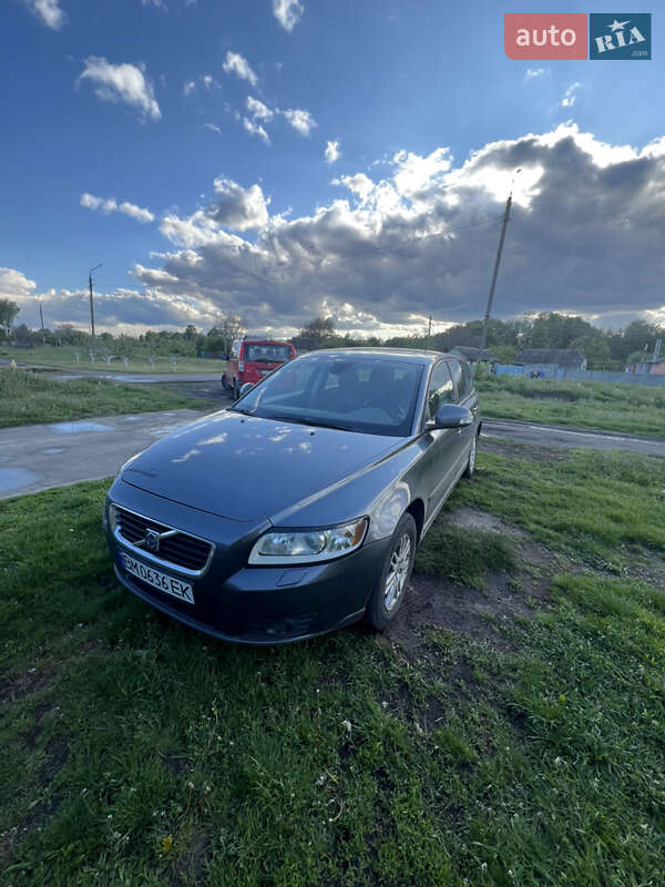 Volvo V50 (2009)