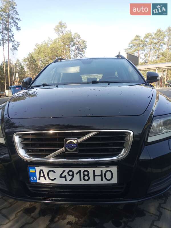 Volvo V50 (2010)