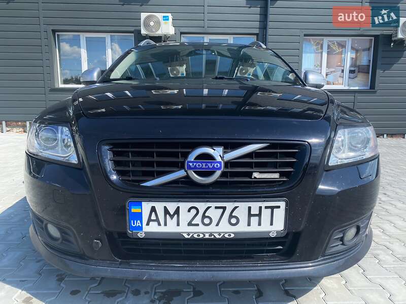 Volvo V50 (2012)