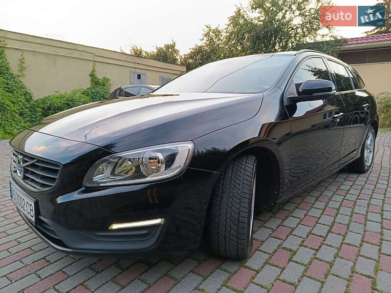 Volvo V60 (2015)