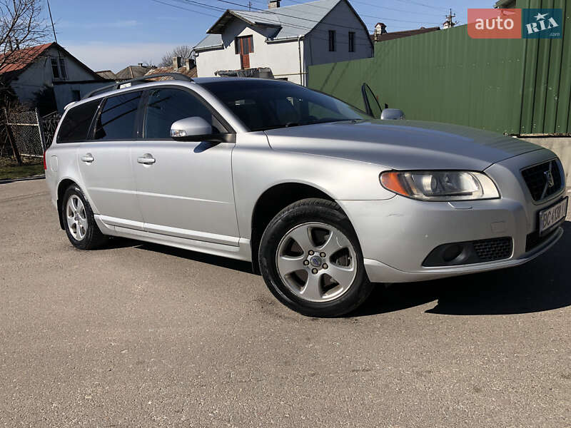 Volvo V70 (2007)