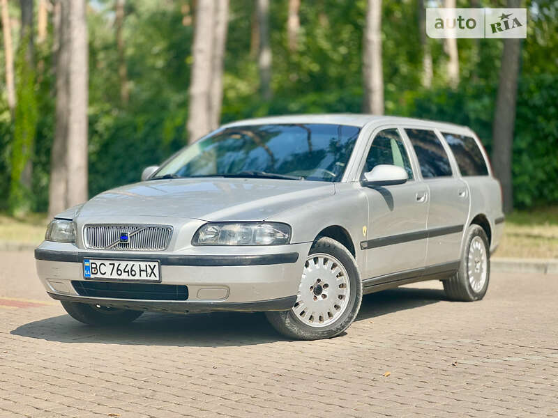 Volvo V70 (2000)