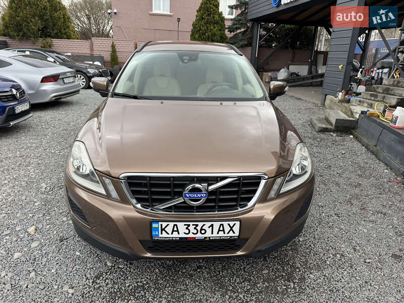 Volvo Xc60 (2011)