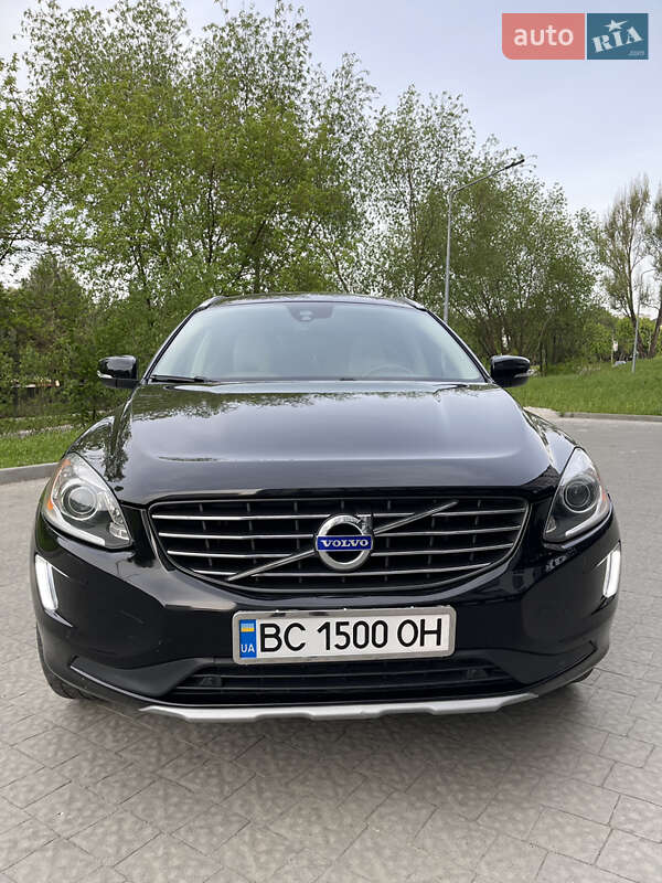 Volvo Xc60 (2017)