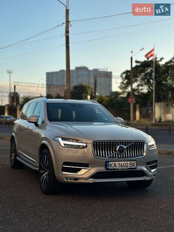 Volvo Xc90 (2020)
