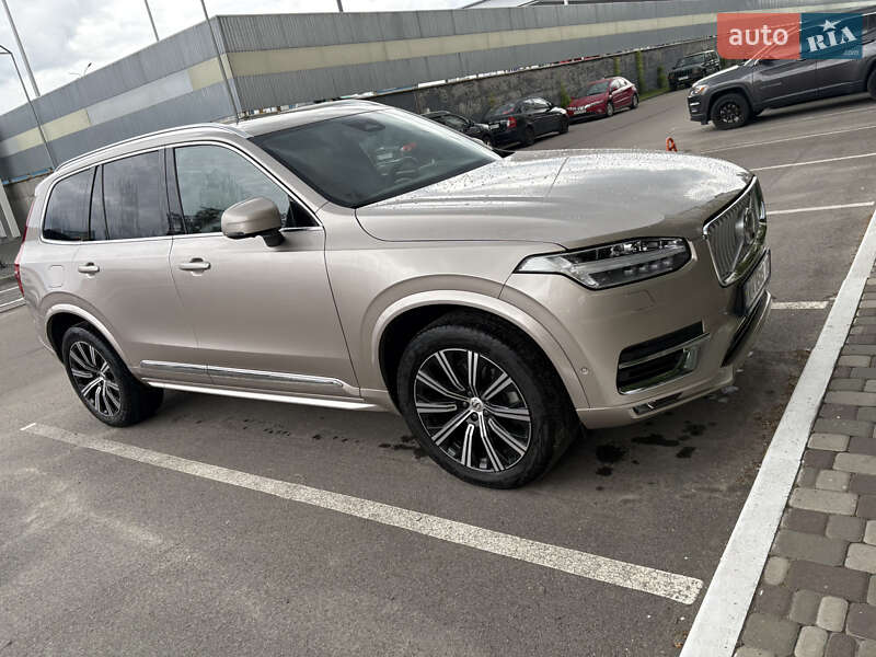 Volvo Xc90 (2023)