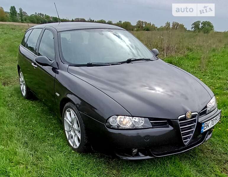 Alfa-romeo 156 (2003)