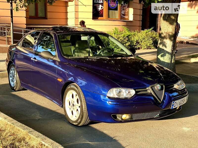 Alfa-romeo 156 (2000)