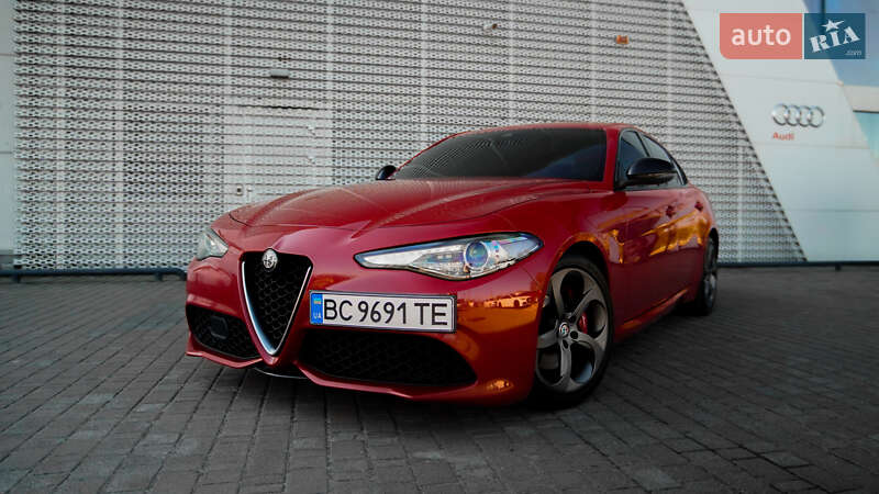 Alfa-romeo Giulia (2016)
