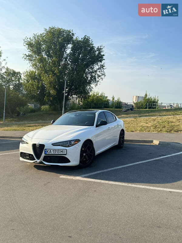Alfa romeo Giulia (2020)
