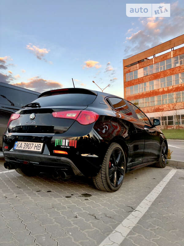 Alfa-romeo Giulietta (2013)