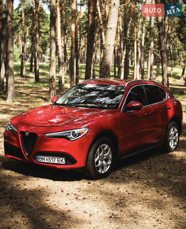 Alfa romeo Stelvio (2018)