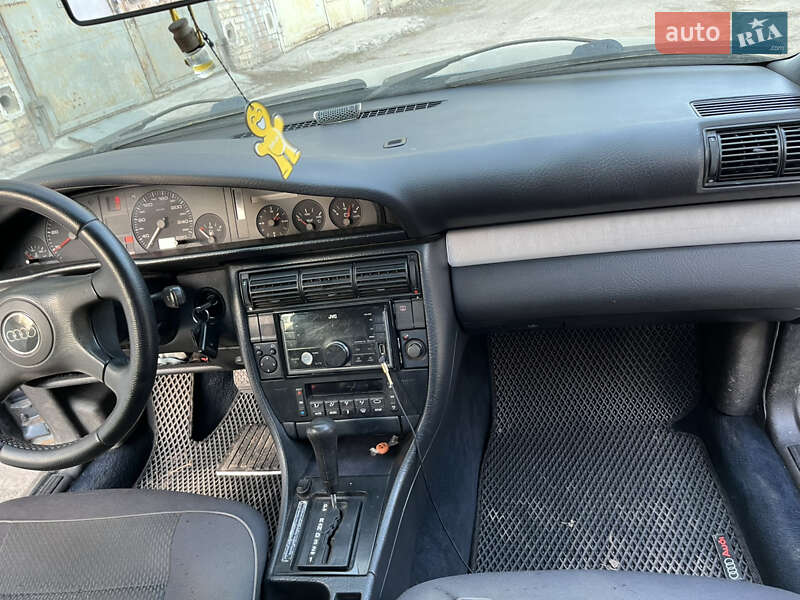 Audi 100 (1993)