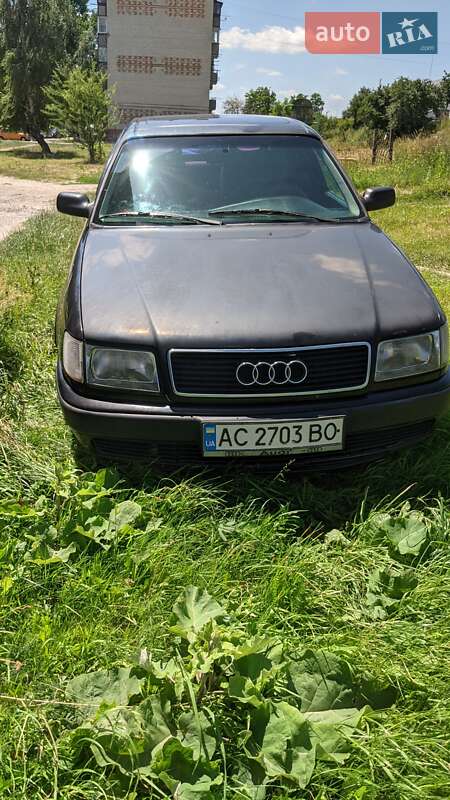 Audi 100 (1992)
