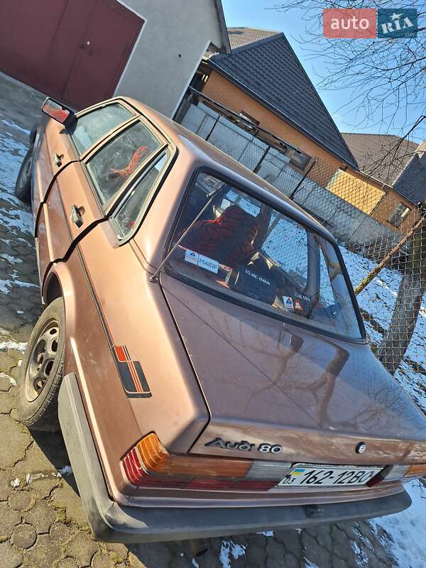 Audi 80 (1983)