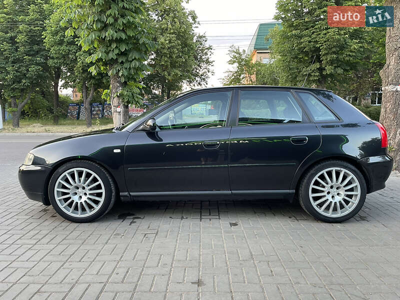 Audi A3 sportback (2002)