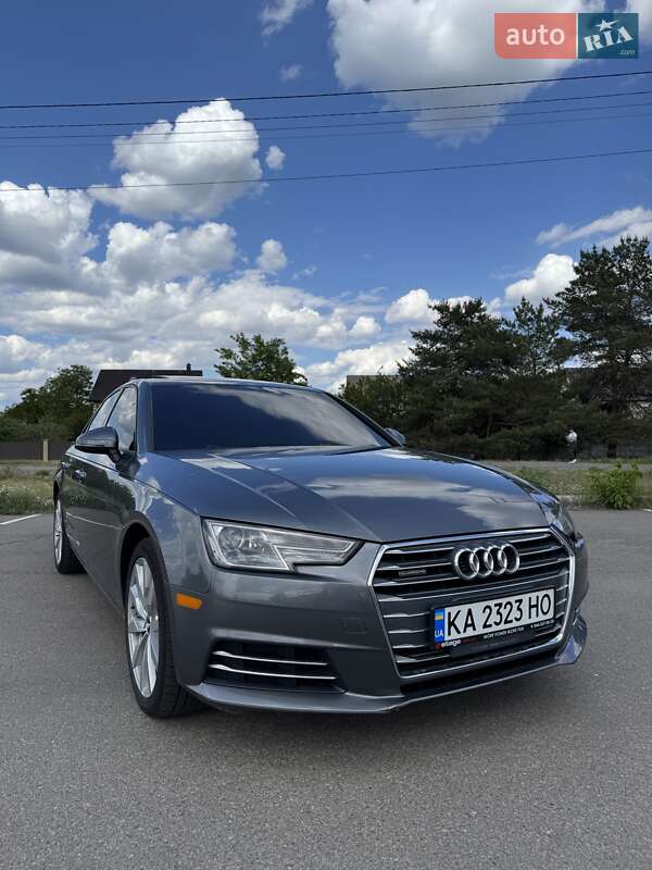 Audi A4 (2017)