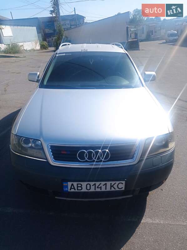 Audi A6 allroad (2004)