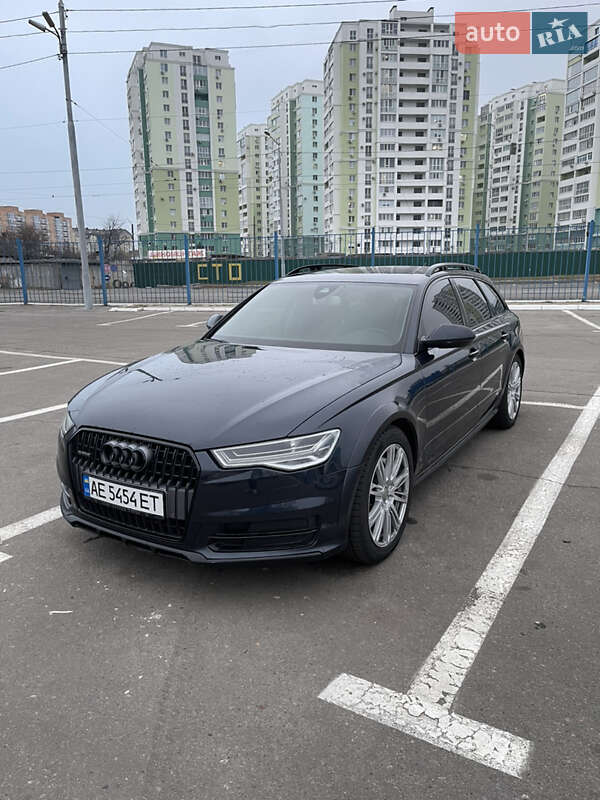 Audi A6 allroad (2016)