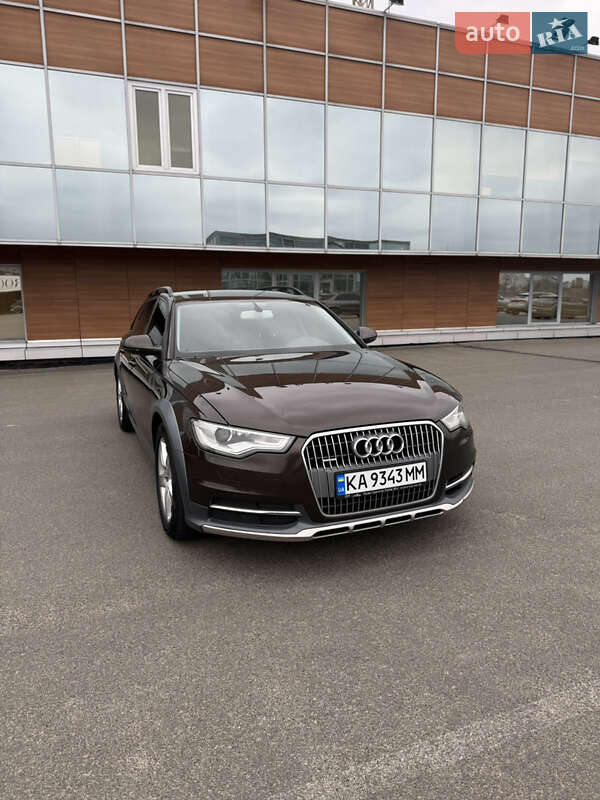 Audi A6 allroad (2012)