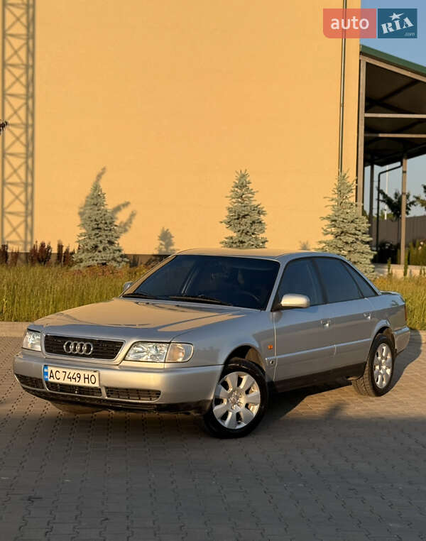 Audi A6 (1996)