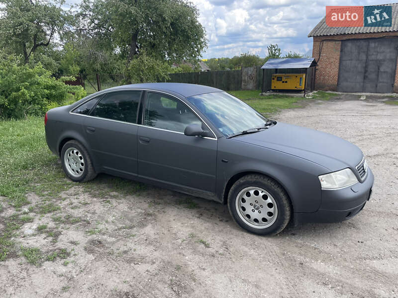 Audi A6 (2000)