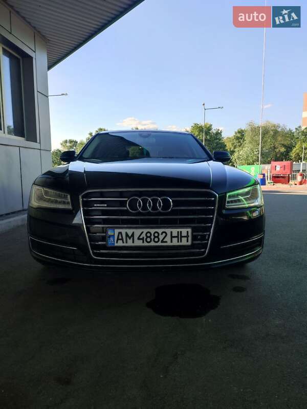 Audi A8 (2017)