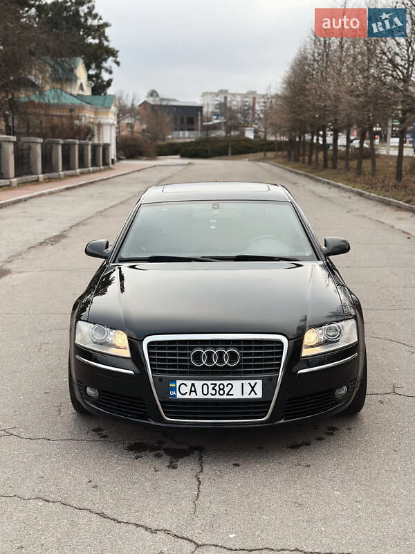 Audi A8 (2006)