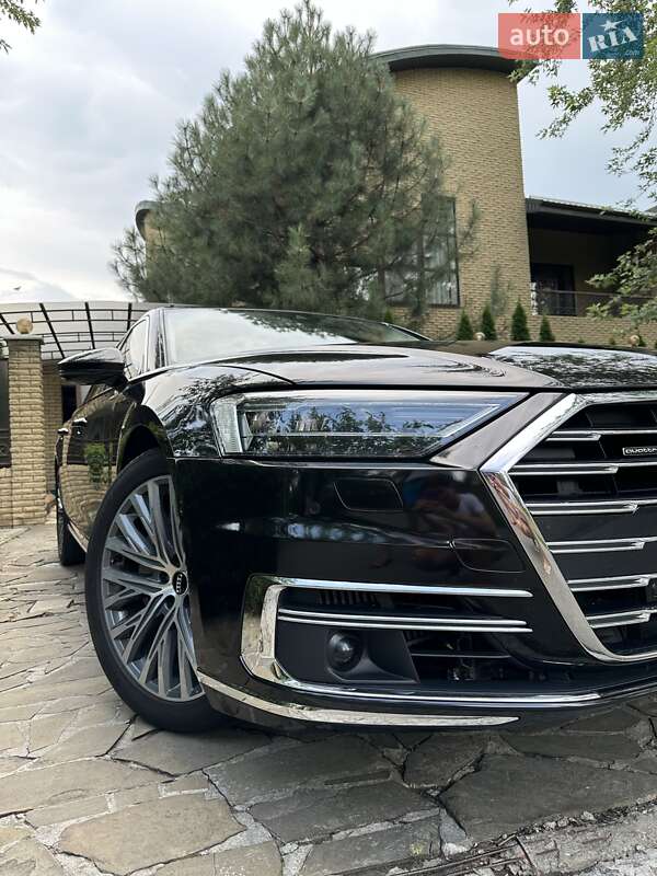 Audi A8 (2019)