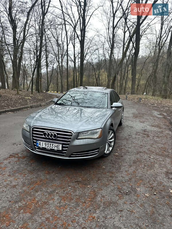 Audi A8 (2012)