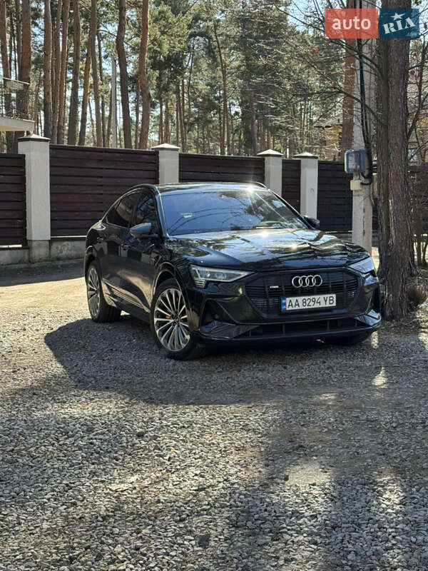 Audi E-tron sportback (2021)