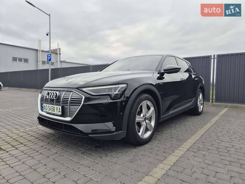 Audi E-tron (2020)