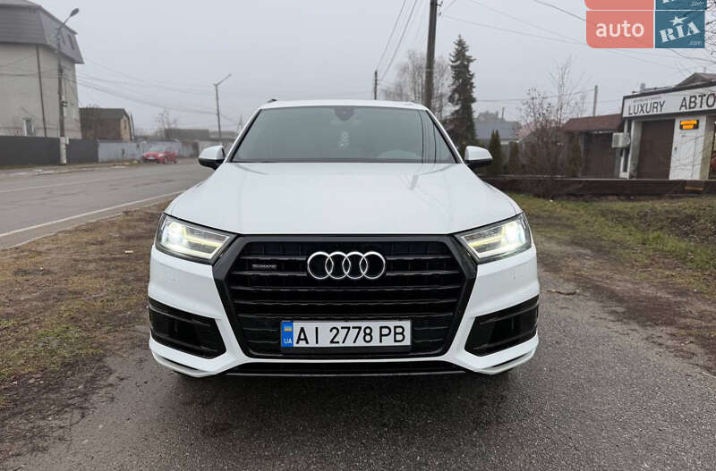 Audi Q7 (2016)