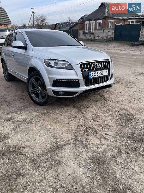 Audi Q7 (2013)