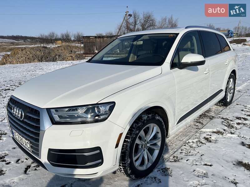 Audi Q7 (2017)