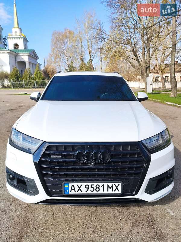 Audi Q7 (2019)