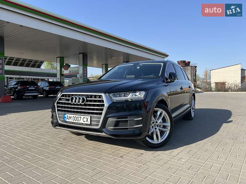 Audi Q7 (2017)