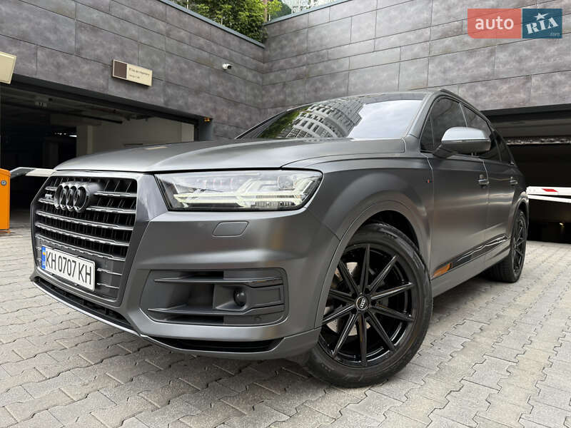 Audi Q7 (2016)