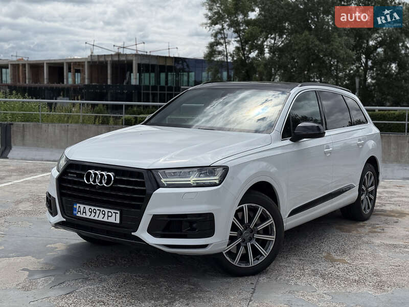 Audi Q7 (2016)