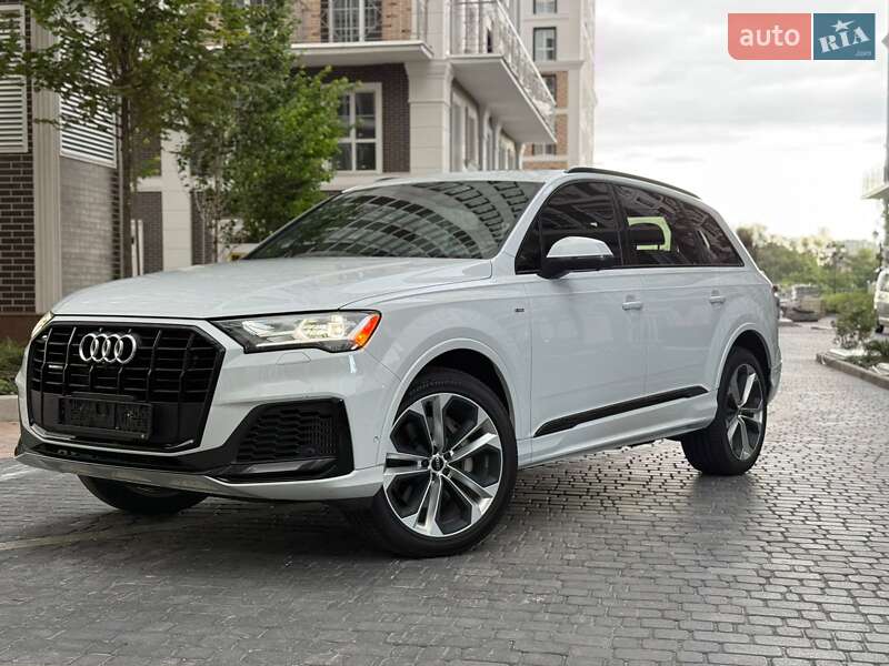 Audi Q7 (2021)