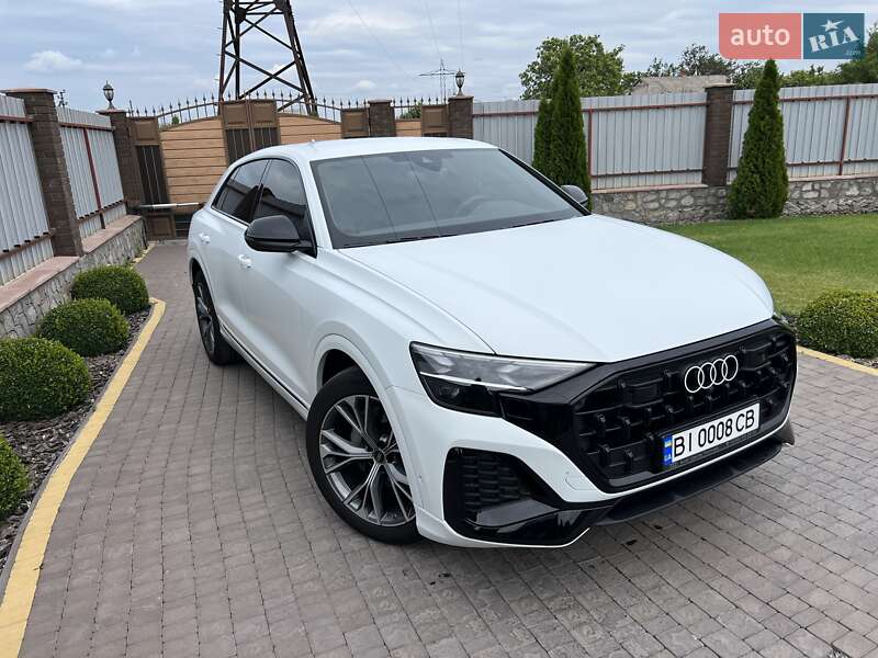 Audi Q8 (2023)