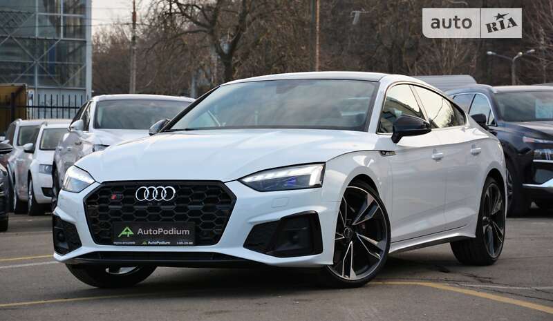 Audi S5 (2022)