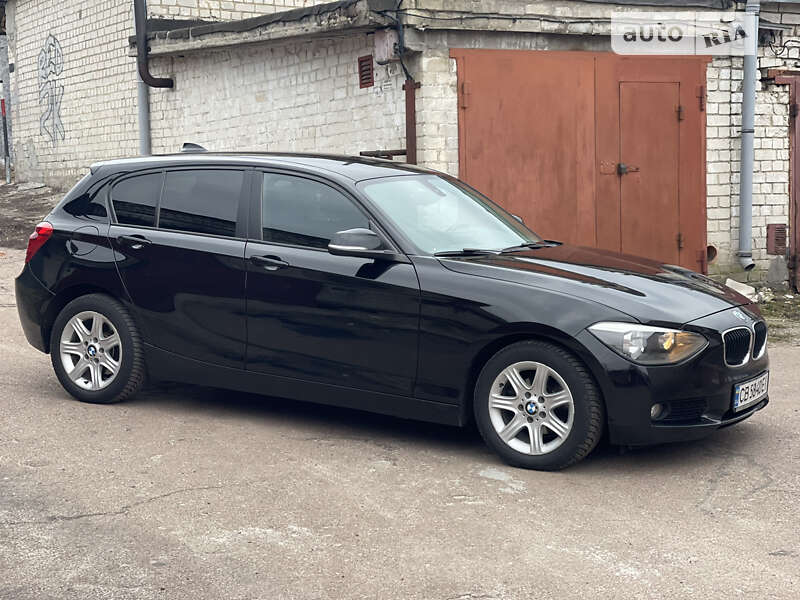 Bmw 118 i (2012)