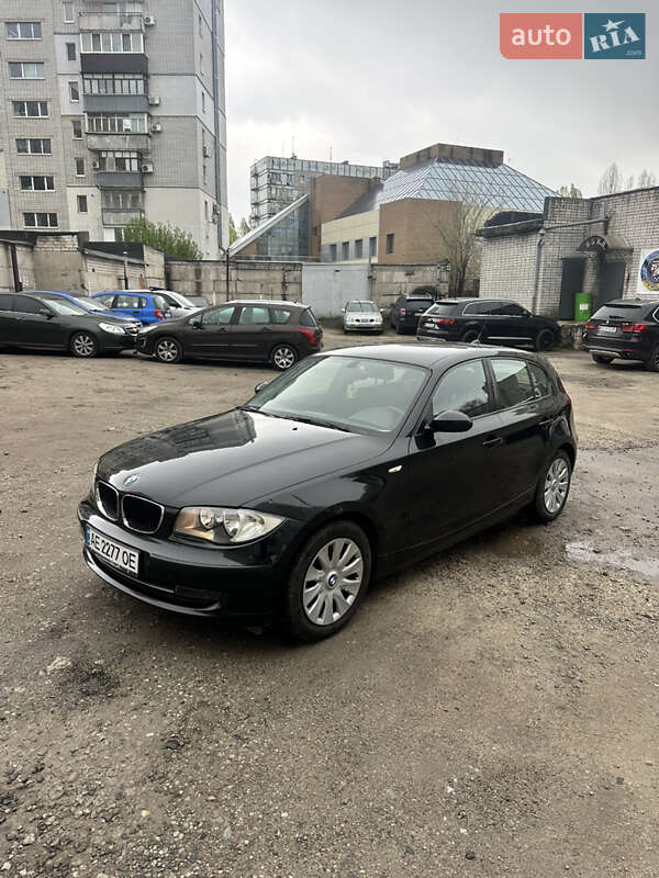 Bmw 1 series (2009)