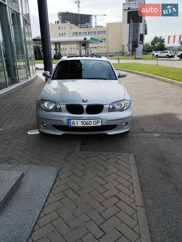 Bmw 1 series (2005)