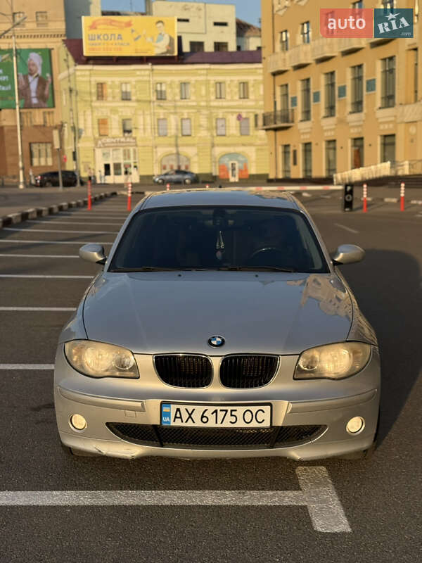 Bmw 1 series (2005)